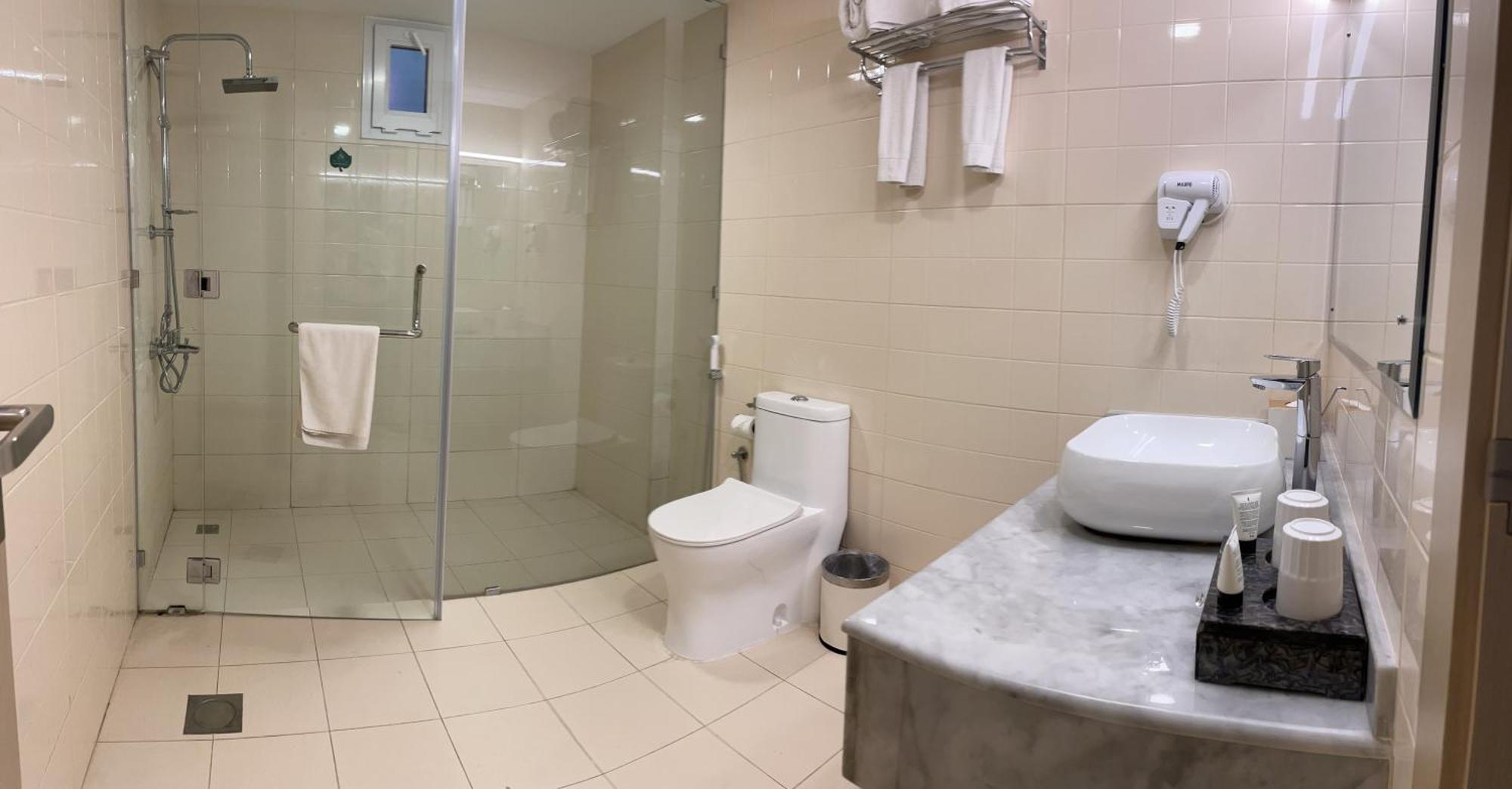 Season Inn Hotel Барка Экстерьер фото