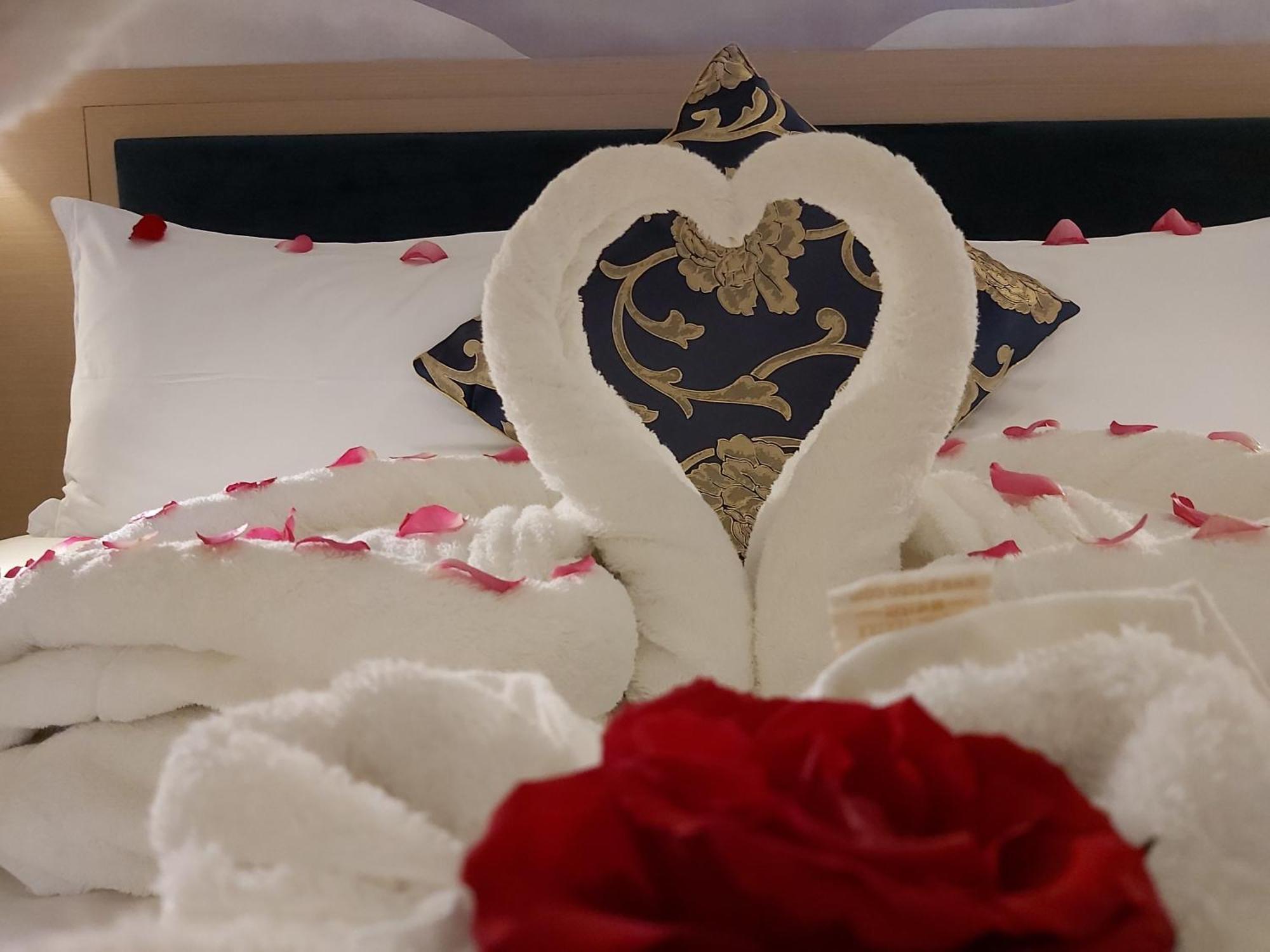 Season Inn Hotel Барка Экстерьер фото