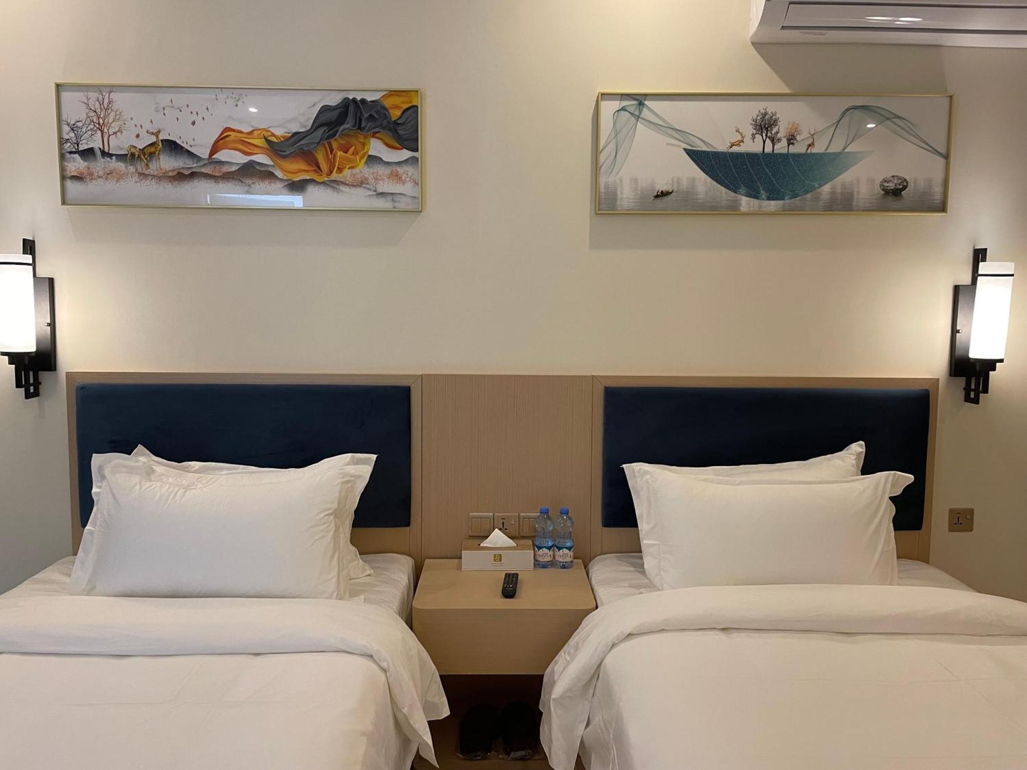 Season Inn Hotel Барка Экстерьер фото